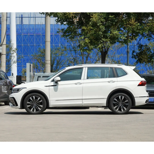 2022 New Popular VW Tuguan L Gasoline Car/SUV with Strong Motor, 360 Holographic Camera and Large Space